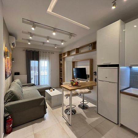 P Deluxe Suites 7 Thessaloníki Ngoại thất bức ảnh